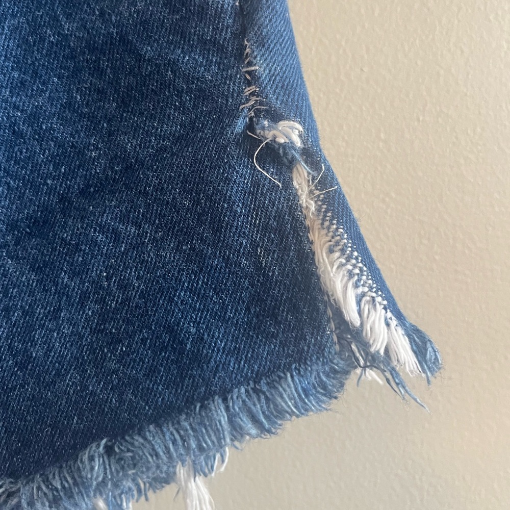 Levi’s Orange Tab Dark Wash Cut Off Shorts - Picture 7 of 11